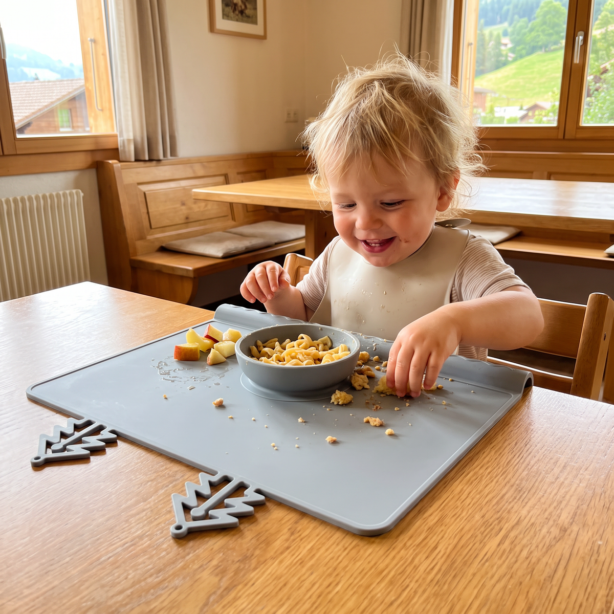 BabySafe praktische & hygienische Silikon-Babytischmatte mit erhöhtem Rand