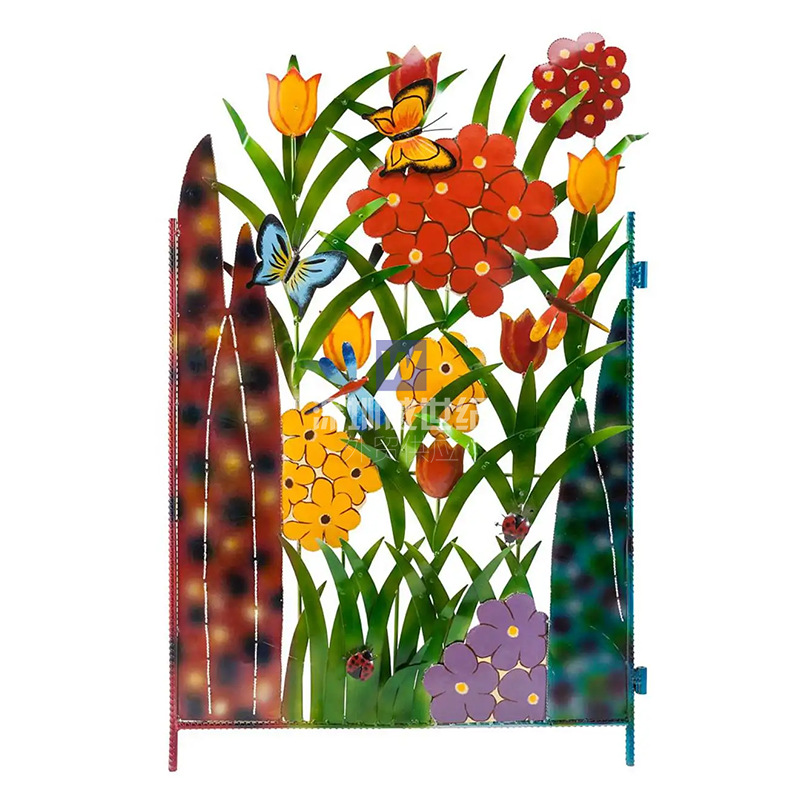 Bunte Gartenzaun Dekoration mit Blumen und Schmetterlingen – Metallzaun für Garten und Terrasse