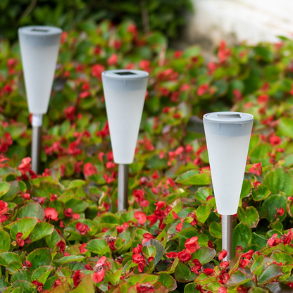 Solar LED Gartenleuchte Mit Farbwechsel – Dekorative Außenbeleuchtung für Blumenbeete Und Wege