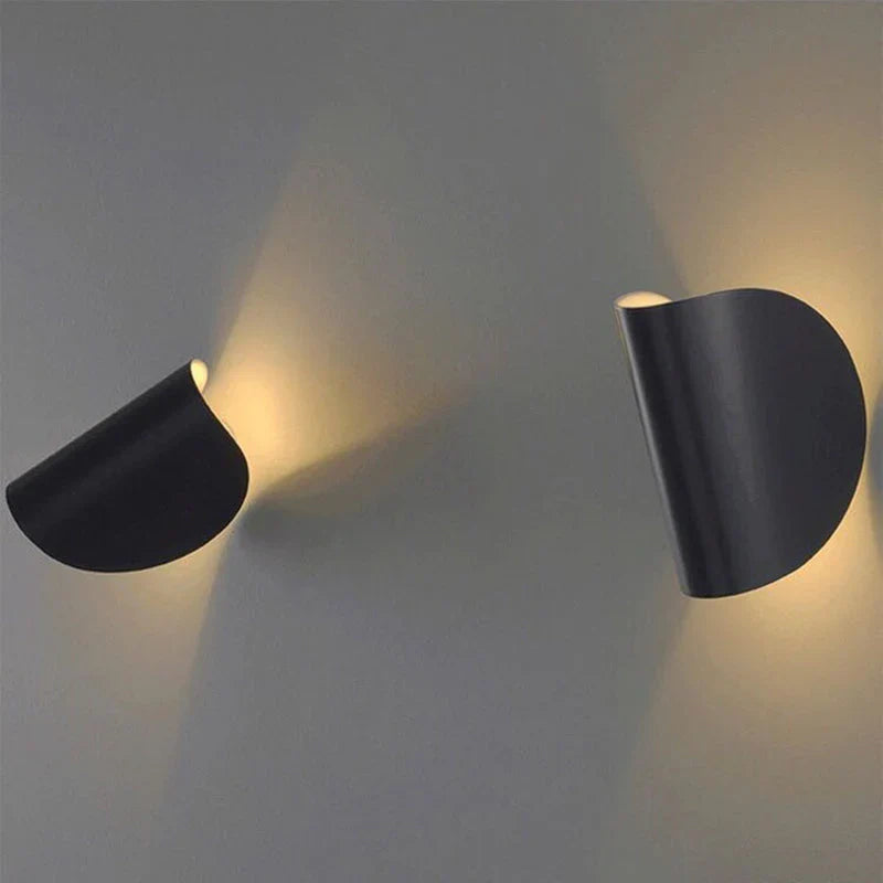 Moderne Farbige LED-Wandleuchte im Stilvollen Design