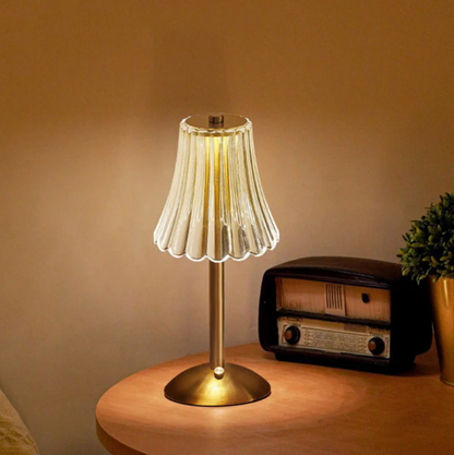 Wiederaufladbare USB-LED-Tischlampe Im Retro-Design