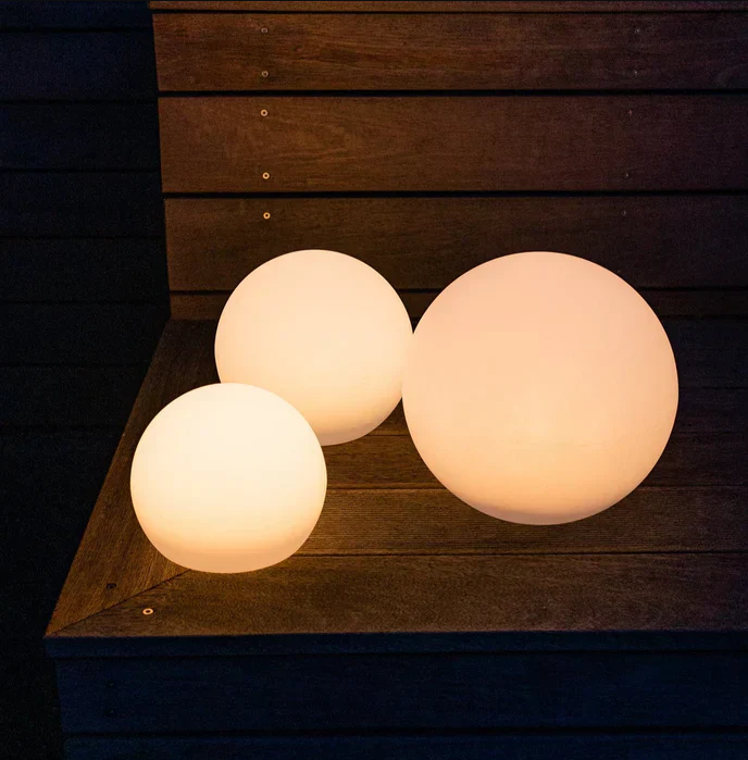 Runde Gartenlampe