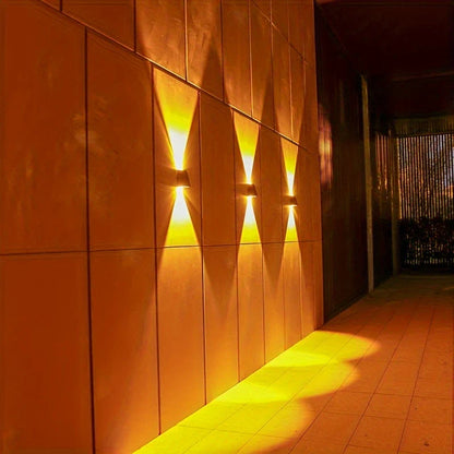Moderne Led Außenwandleuchte Mit Up Und Down Licht – Wasserdichte Wandlampe Für Hausfassade Und Eingangsbereich